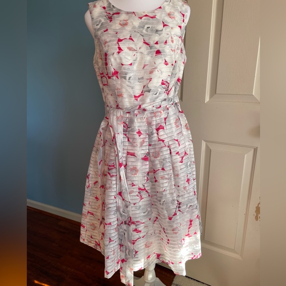 Tommy Hilfiger dress side 8 - Picture 1 of 7